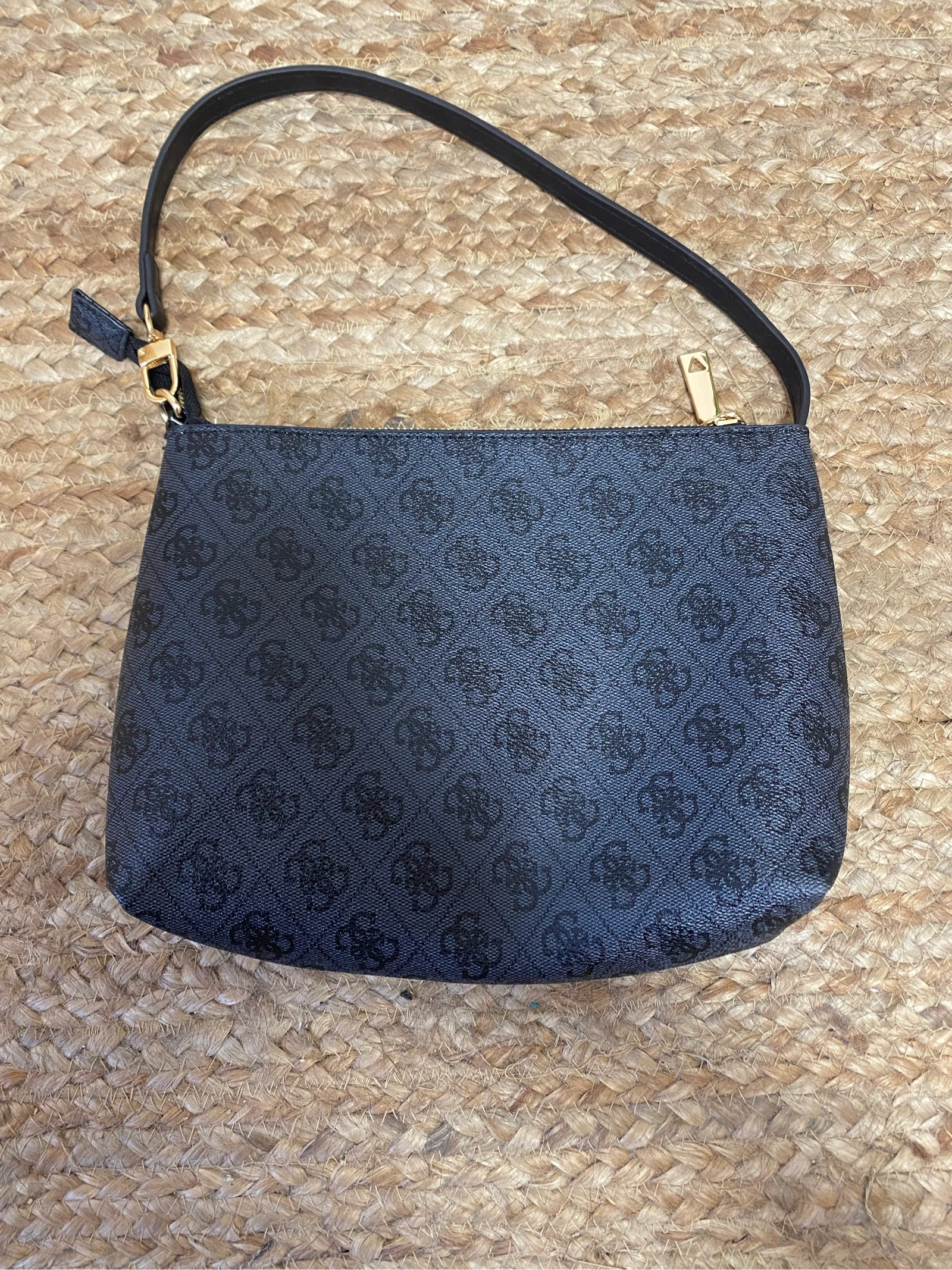 Guess-tas – photo 3